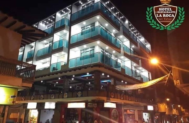 Hotel & Restaurante La Roca