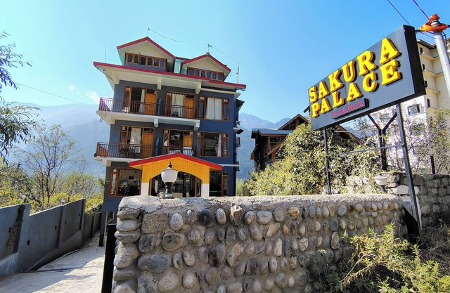 Hotel Sakura Palace