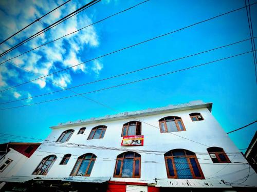 Hotel Sani