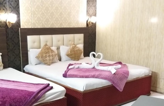 Hotel Shehnaz Inn - Walking Distance for Golden Temple