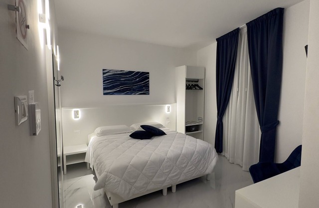 Hotel Smart Cruise