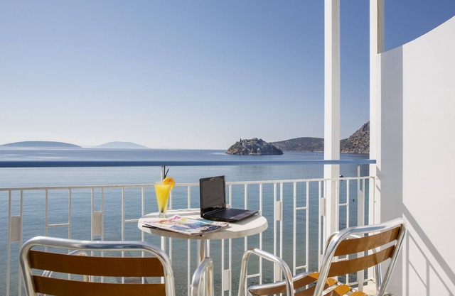 Hotel Tolo