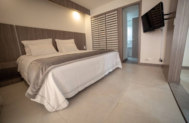 HOTEL TORRE POBLADO