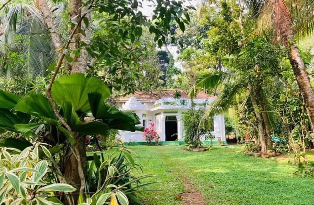 House Colonial
