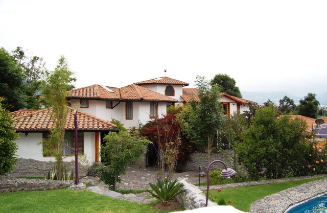 House Dalia. Beautiful, cozy and independent house. Quiet in contact with nature