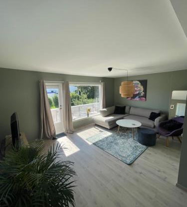 House in Stavanger - 5 min walk to the ONS 2024