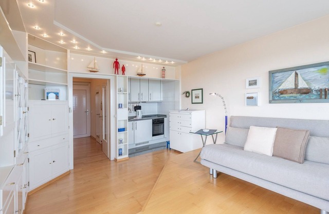 House Nautic, apartment 807