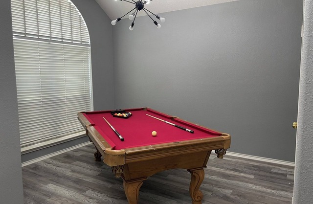 House Near JW Marriott Evans/Bulverde 4bed 2bath