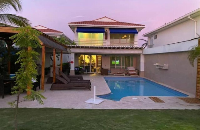 House on the beach with private pool