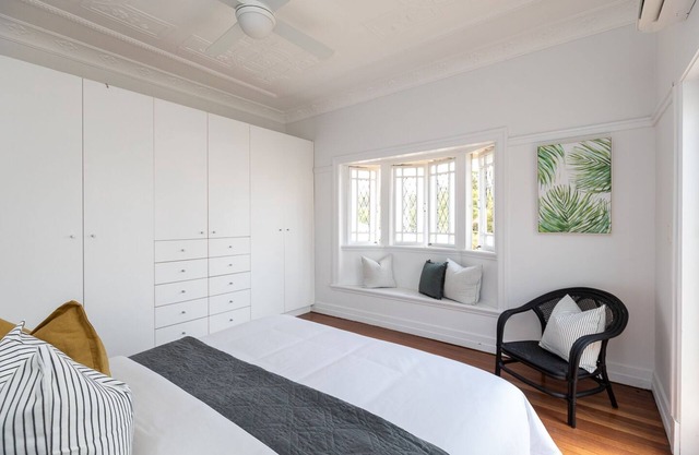 House to Yourself with Backyard (3Km to CBD) - Vie