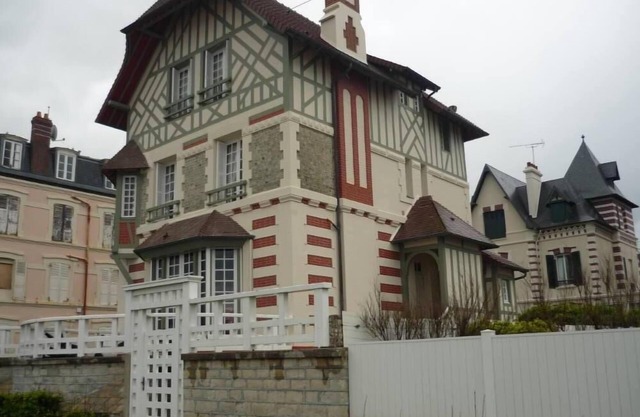 house/villa - CABOURG