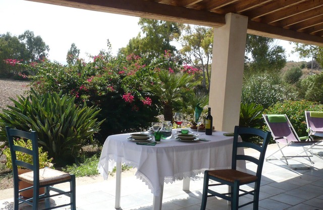 House/Villa - Sampieri House with garden