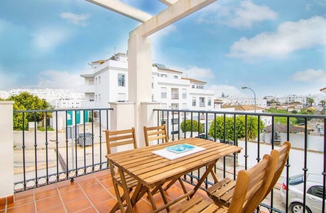 House with large patio, terraces, solarium, garage, wifi and swimming pool.