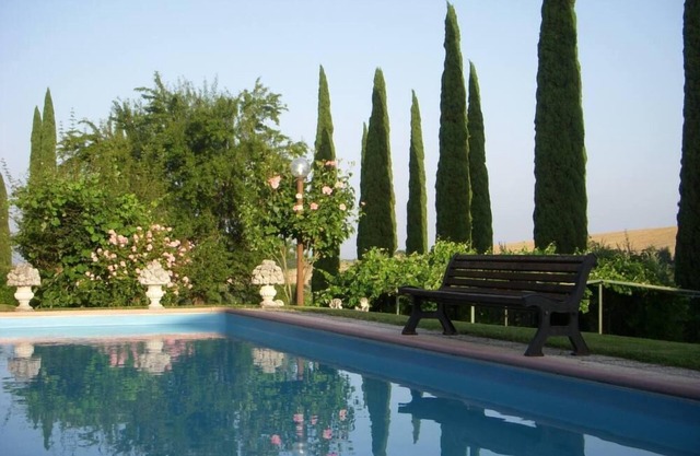 House with garden ,vineyard end olive grove