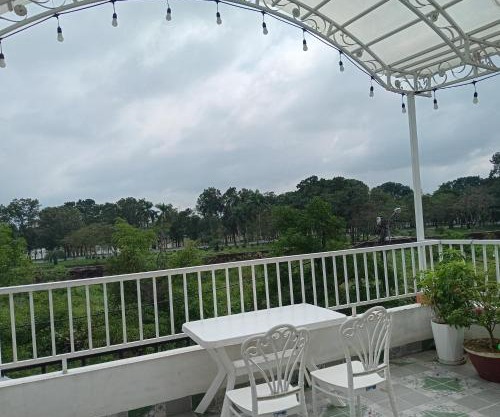 Huế Thơ Homestay