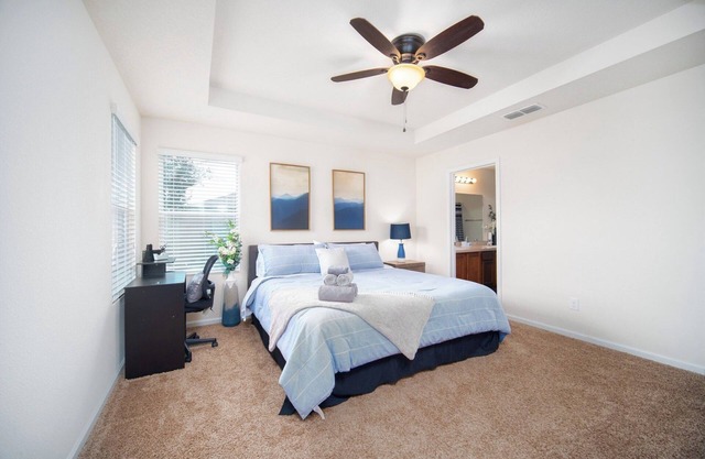 ~Hue-Kissed-Hue 4 Beds Meet-Cute by Mayo Clinic~