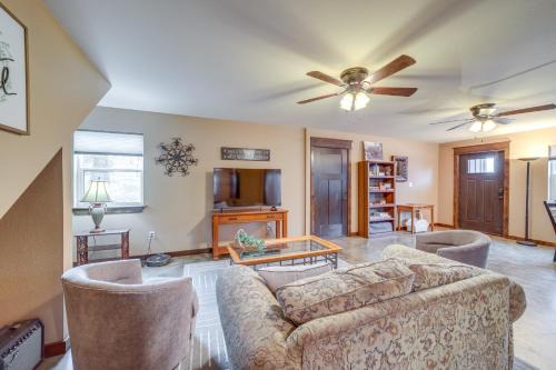Hunt, Fish and Enjoy the Outdoors Rural Atoka Home