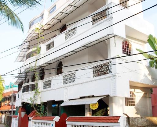 i - One's Home Stay
