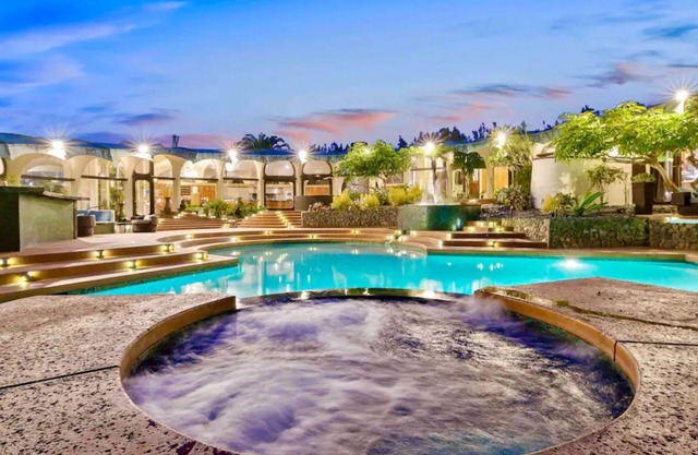 Iconic La Jolla 10M Estate - Upscale Events