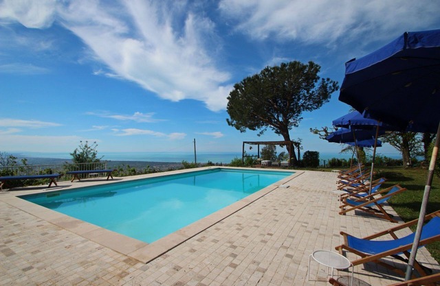 Il Segreto - Wonderful Villa with Seaviews for 8 People, Private Pool, WIFI