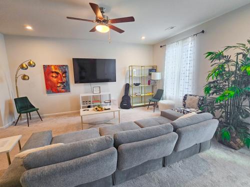 Impeccable 3BR Townhouse Near RDU & Hospitals