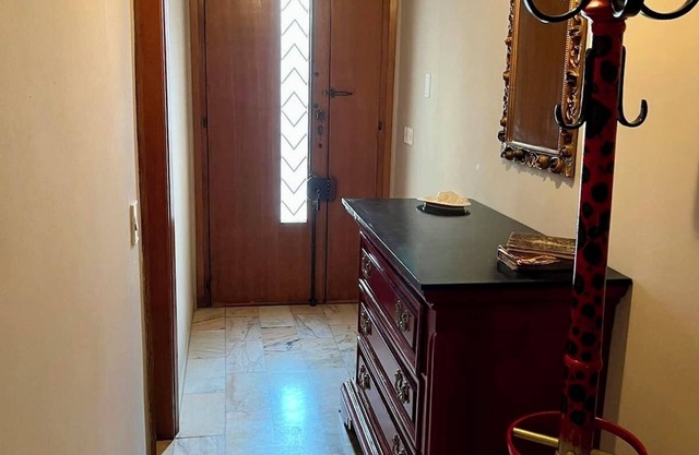 In a strategic area, complete apartment for families and groups