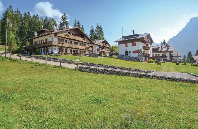 In Sappada, in the province of Udine, this vacation apartment awaits you in a residence located at t