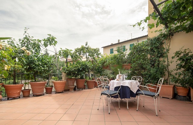In the centre of Florence, apartment of over 150 m² with sun deck