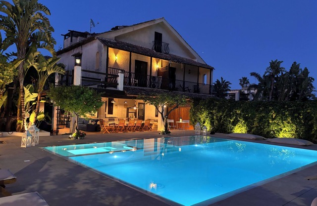 Incantevole villa con piscina e spa a 150 metri dal mare