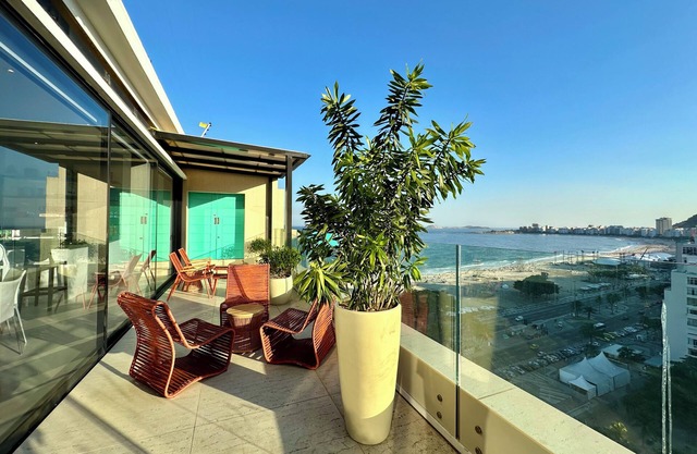 Incredible Penthouse with Ocean View in Copacabana for seasonal rental