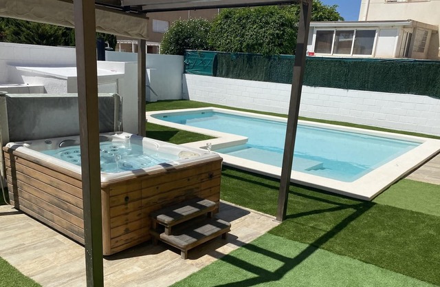 Incredible house 3 bedrooms including private spa swimming pool and jacuzzi
