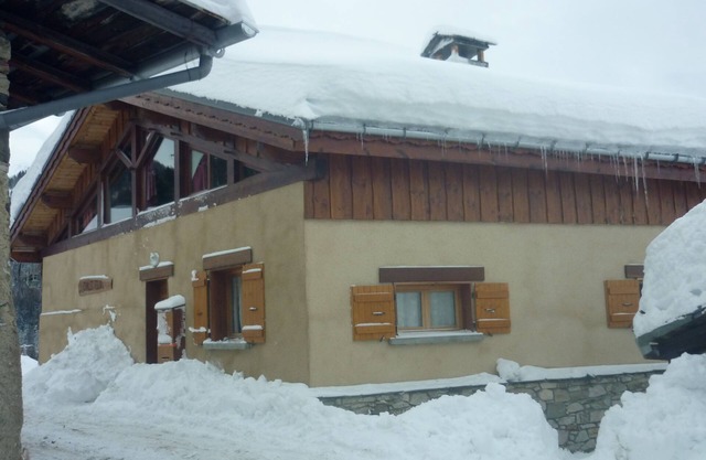 Individual chalet 10/12 pers `` La Plagne paradiski '' at 500m from the slopes and chairlift