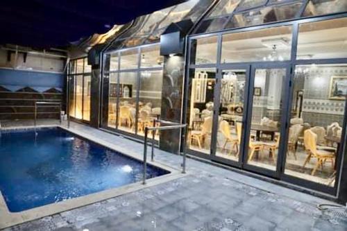 Infinity motel constantine انفينيتي موتل