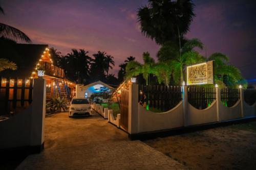 Inpan's beach resort Batticaloa