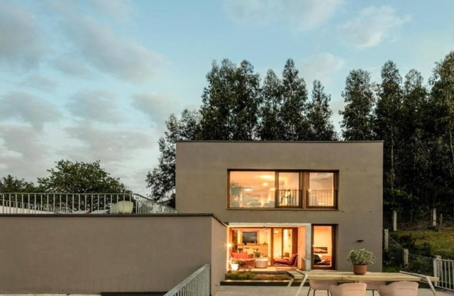 Insua Beach House 2