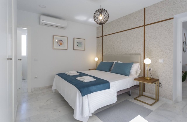 Interior apartment without terrace - BRUJULA by Cadiz4Rentals