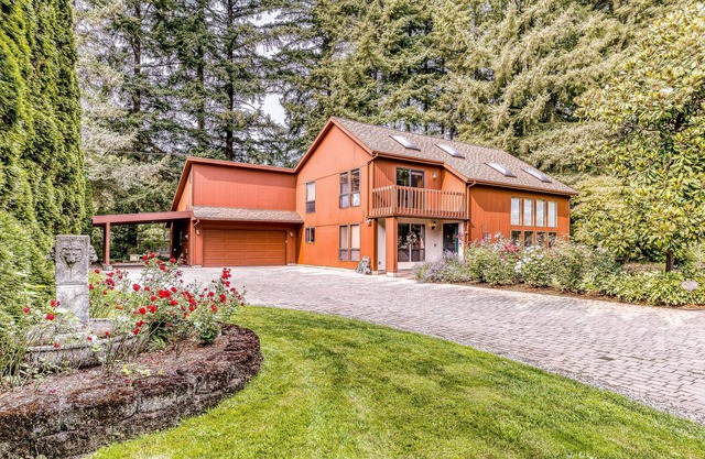 Inviting retreat with central AC, private pool, hot tub, and private W/D