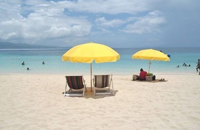 Irie Beach Studio