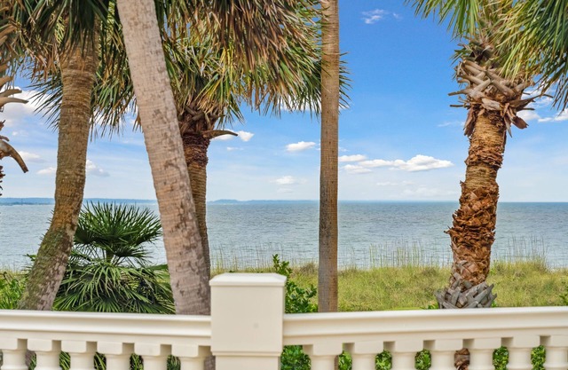 'Island of Skye', Oceanfront Paradise