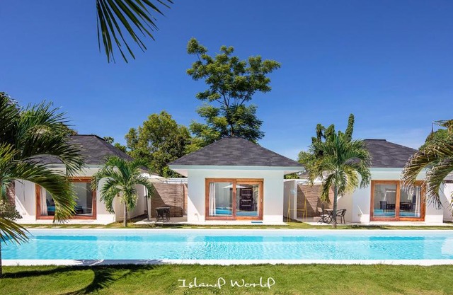 Island World Panglao
