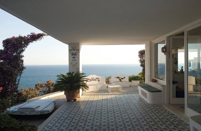 Isola di Eea Charming Bed and Breakfast , Rooms With Access to the Sea
