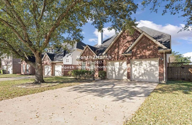Ist Floor BR｜Newly Renovated 4B｜Workspace｜Lake View｜Lush Backyard #42282