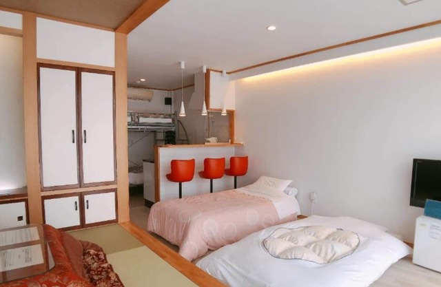Japanese and Western style modern suite apartment / Goshogawara Aomori