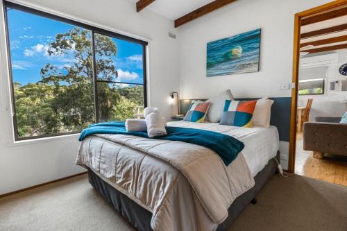 Jetty View - Lorikeet Cabin