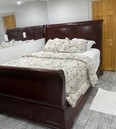 JFK Private Studio Apartment