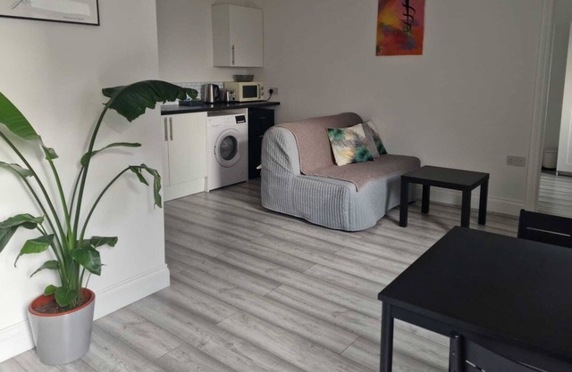 Jibbys Pad, clean, stylish and perfectly located to Cardiff City Centre