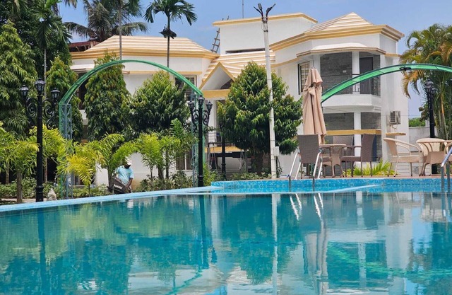 Jowar Hoter & Resort