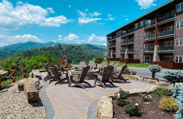 July 4th, Smoky Mountain Getaway!