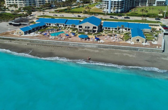 Jupiter Reef Club Resort