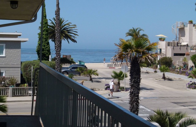 Just a few steps from Carpinteria State Beach. Bright, clean and cozy.